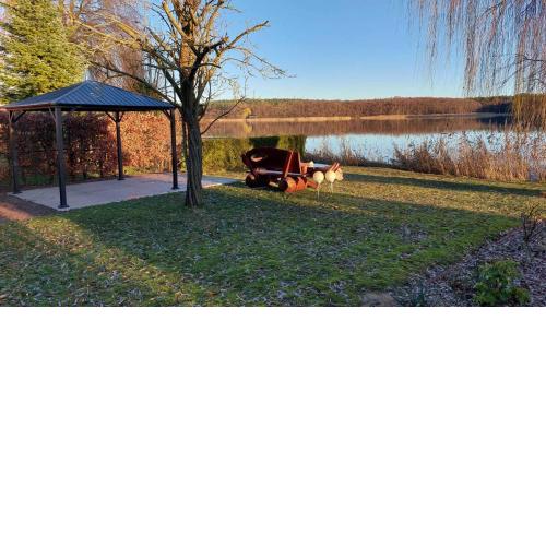 Ferienwohnung direkt am See WEST 332
