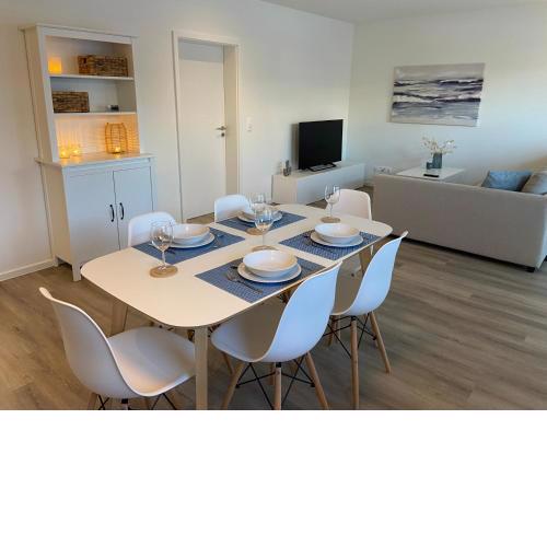 Ferienwohnung Fördebrise - Modernes Wohnen in stilvollem Neubau