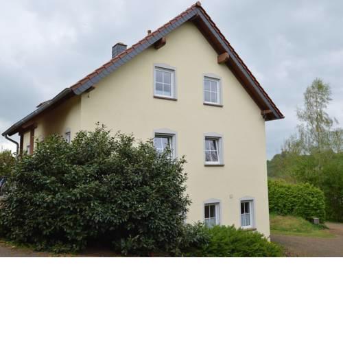 Comfortable Apartment by the Forest in Gransdorf