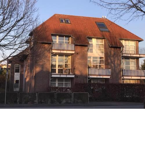 Ferienwohnung Hafenresidenz - Seitlicher Blick über Hafen und Kieler Förde