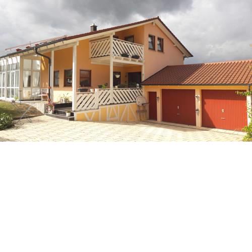 Ferienwohnung Holzquappe am Badesee Ehmetsklinge