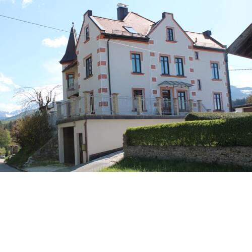 Ferienwohnung in Jugendstilvilla