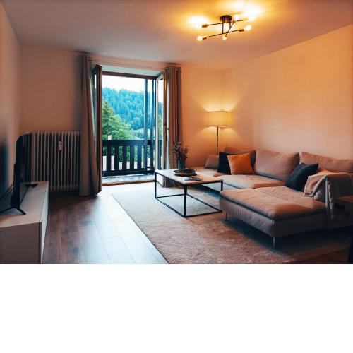 Ferienwohnung in ruhiger Berglage mit Balkon