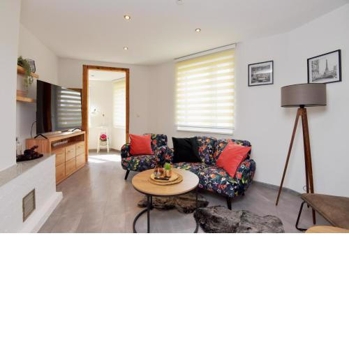 Ferienwohnung in ruhiger Lage von Zella-Mehlis/ Wohnung Carola