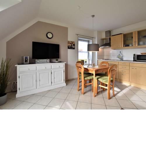 Cozy Apartment in Insel Poel near Beach