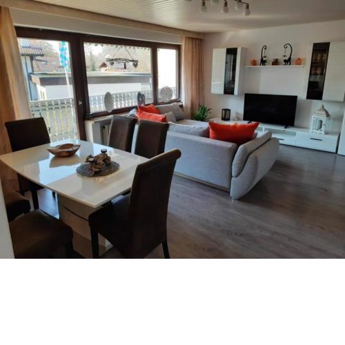 Ferienwohnung " JULIA " in den Alzauen