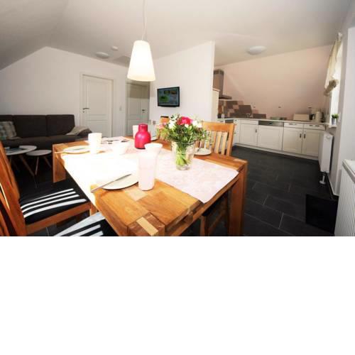 Ferienwohnung K102 OG Müritz-Ferienpark, Röbel
