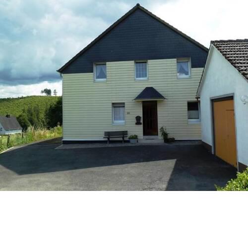 Ferienwohnung Kampmann Sorpesee