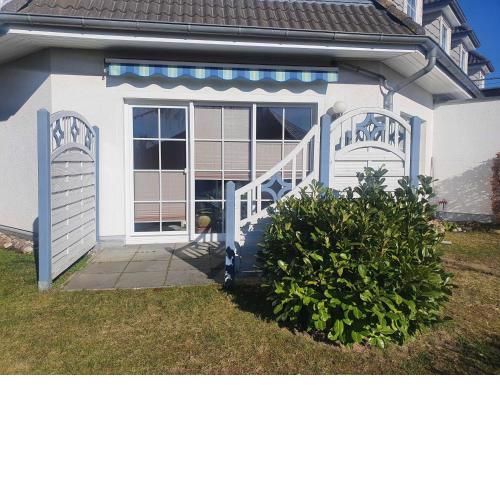 Ferienwohnung Lena mit Terrasse und Tiefgarage