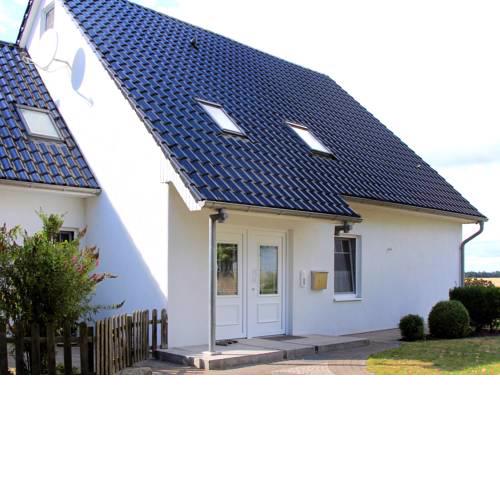 Lavish Apartment in Insel Poel with Sauna