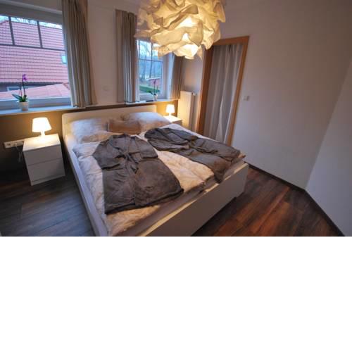 Ferienwohnung Lilie, 35644