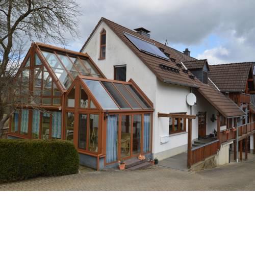 Lovely Holiday Home in Kerpen naer Volacanic Eifel