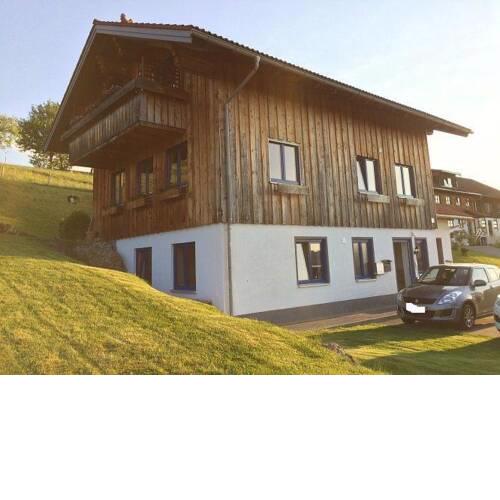 Ferienwohnung mit Aussicht im Bergdorf Steibis im Allgäu