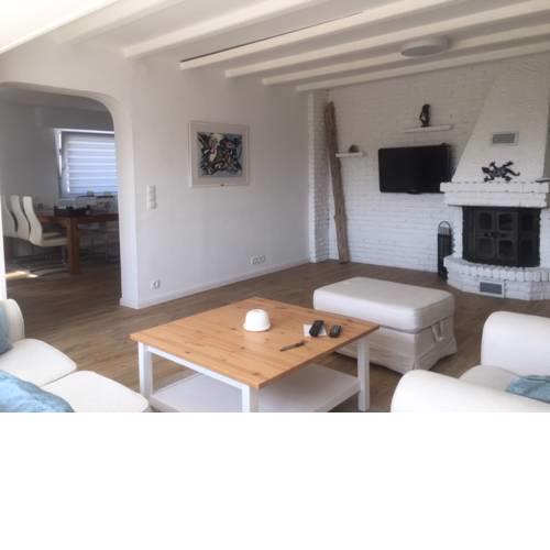Ferienwohnung mit Blick ins Rheintal