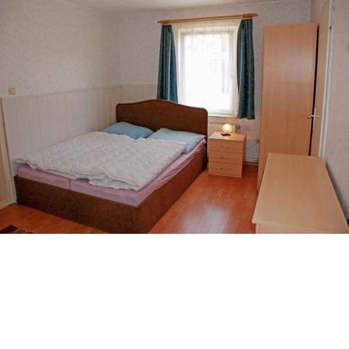 Ferienwohnung mit Garten und Sundblick