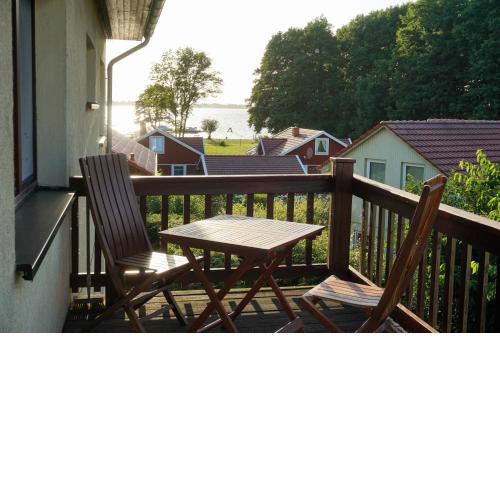 Ferienwohnung mit Seeblick und Strand
