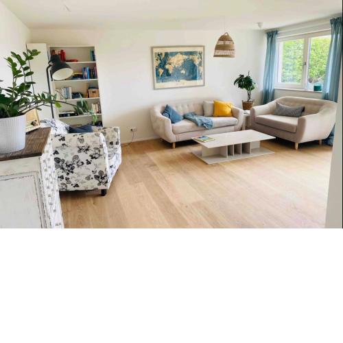 Ferienwohnung mit Traumblick und großem Garten