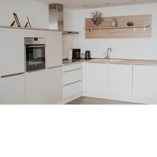 Ferienwohnung " Panoramablick " mit Hallenbad Berg und Seesicht