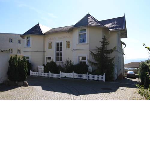 Ferienwohnung Seerose mit Terrasse