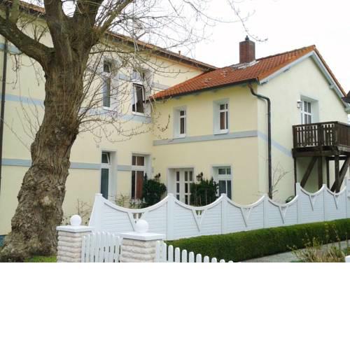 Ferienwohnung Villa im Park