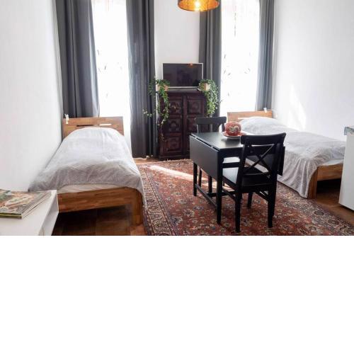 Ferienwohnung von der Herzogshöhe ,WIFI, Netflix, Parkplatz, Kamin, Fussbodenheizung, Thermomix, Babybett