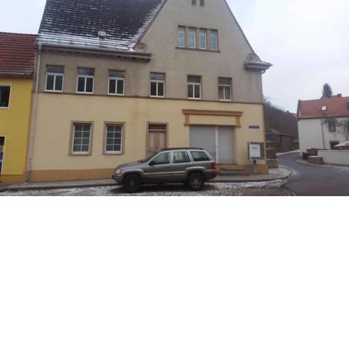 Ferienwohnung Wettin am Petersbrunnen