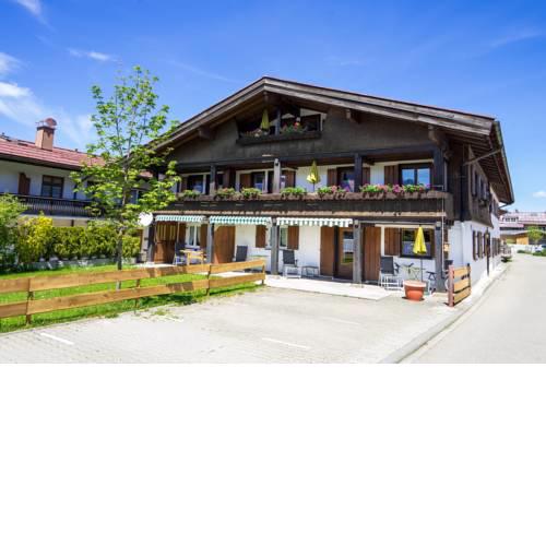 Ferienwohnungen Alpentraum - Landhaus Eberle