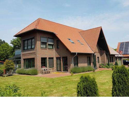 Ferienwohnungen Haus Elena 45241
