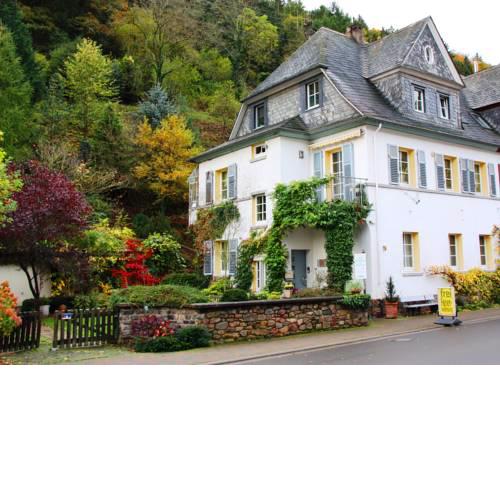 Ferienwohnungen-In-Bacharach