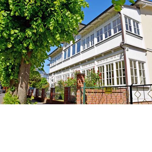 Ferienwohnungen in Binzer Bäderstilvilla