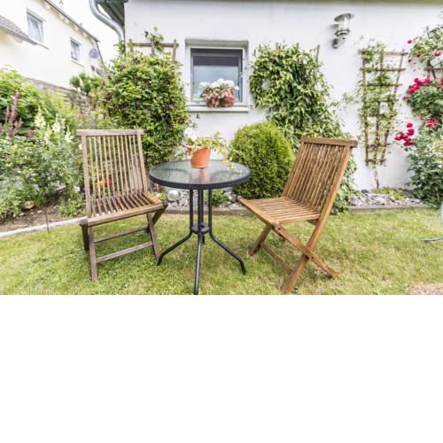 Ferienwohnungen in ruhiger Ortsran