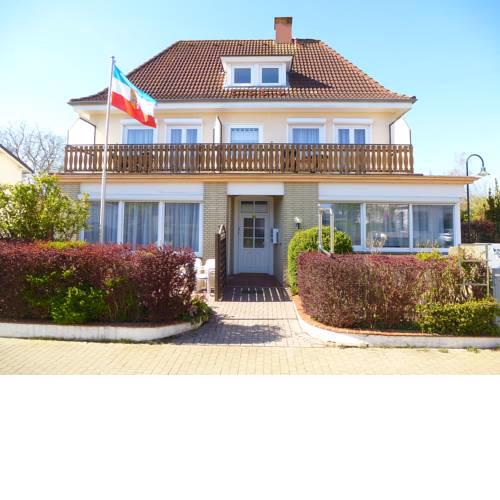 Ferienwohnungen Kellenhusen Waldstraße 15