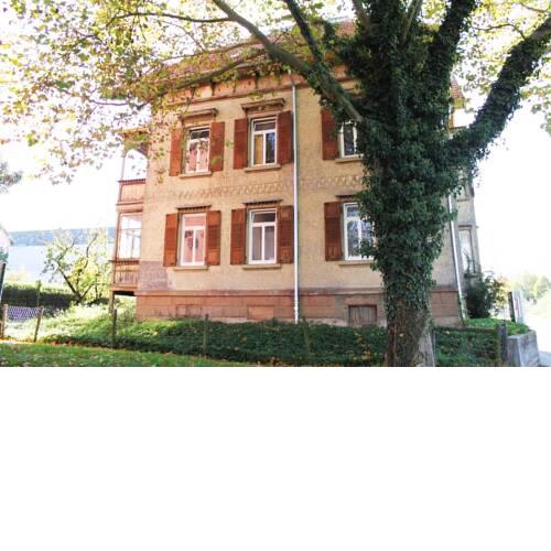 Ferienwohnungen Metzingen mit Balkon