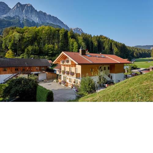 Ferienwohnungen Pfanzelter