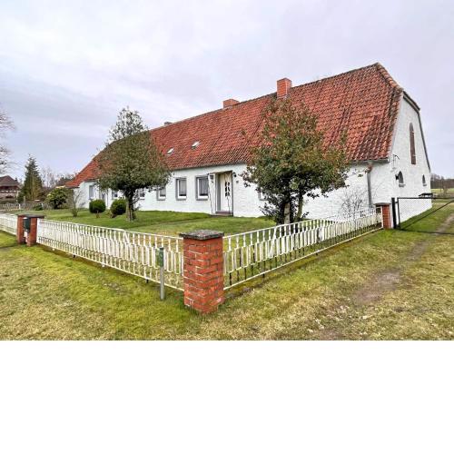 Ferienwohnungen Wredenhagen SEE 10860