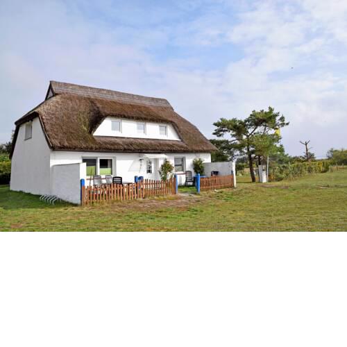 Ferienzimmer unterm Reetdach in Plogshagen/Hiddensee