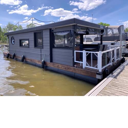 Festliegendes Hausboot Aenne - [#a43575]
