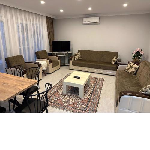 FETHİYE MERKEZ SAHİLE 400 METRE UZAKLIKTA MÜSTAKİL BAHÇELİ EV