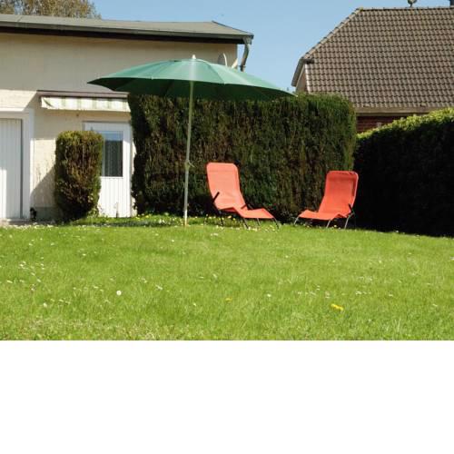 Cosy Apartment in Neuburg with Pool