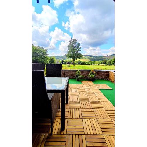 FeWo mit Terrasse und Bergblick- Winterberg