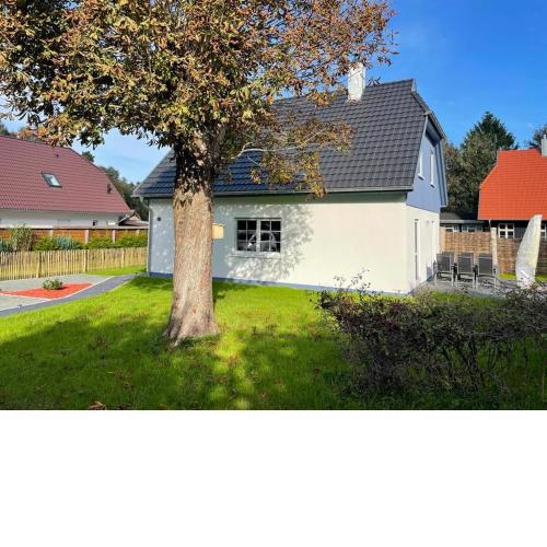 FH Rosengang - fuer 6 Personen, Kamin, Terrasse, Garten