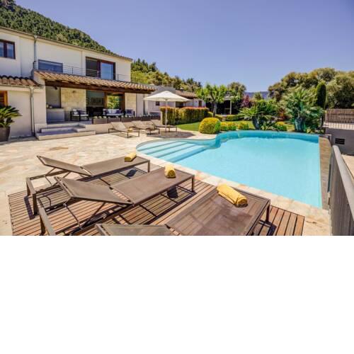 Finca El Coste - luxury new house on the Puig Maria overlooking old town with Private Pool Hot-Tub