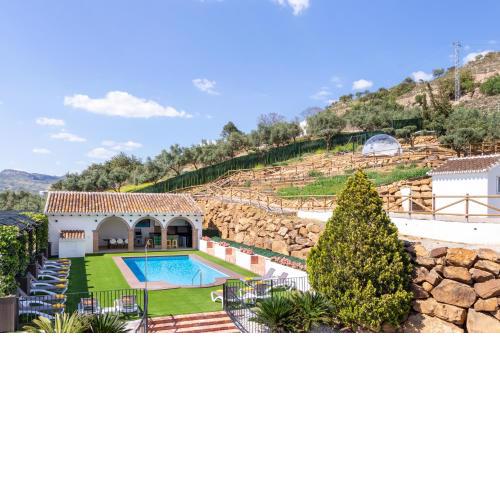 Finca Puerto Ermita - Un paraíso en Pizarra.