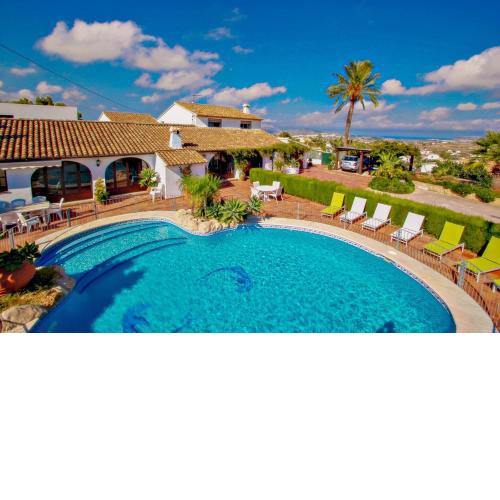 Finca San Jaime - holiday home with stunning views and private pool in Benissa