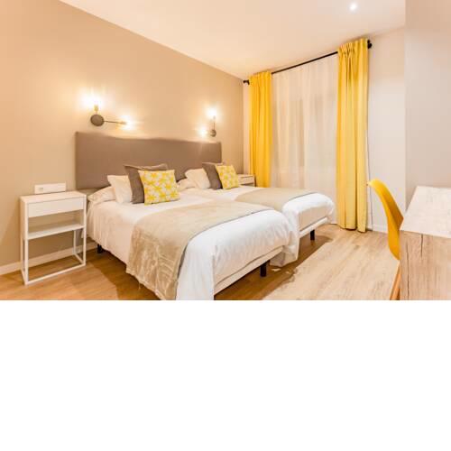Fira Barcelona Best Chill & Hub L1 & L9 Airport