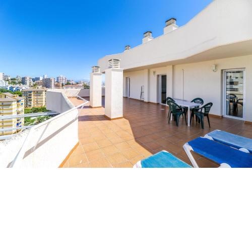 First Line Beach Apartment 1010, Large Terrace, Sea Views, Water Park by Rafleys