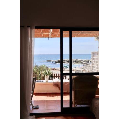 First line beach house in Estepona IBIZA