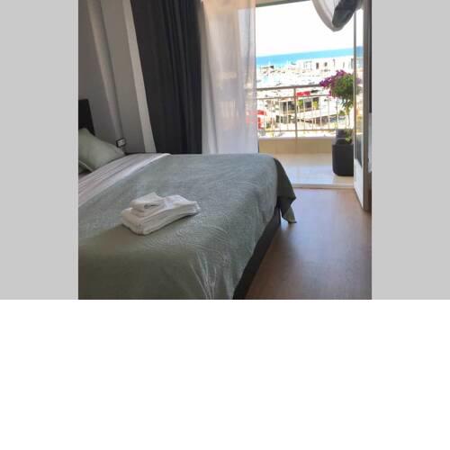 First Line Seaview Apartment in Sunny Spain