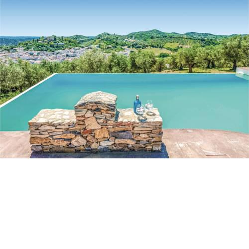 Five-Bedroom Holiday Home in Constantina