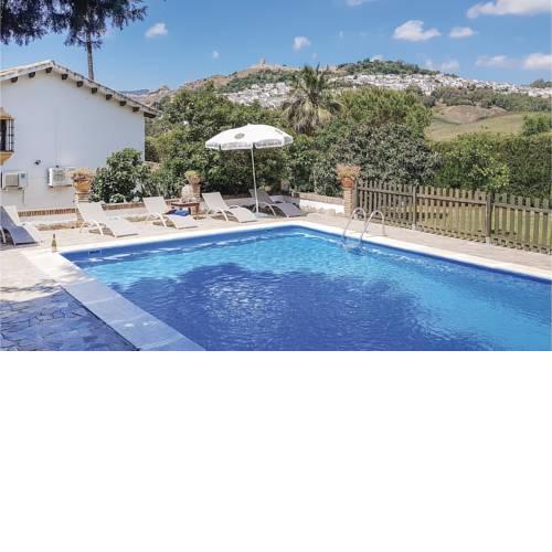 Five-Bedroom Holiday Home in Jimena de la Frontera